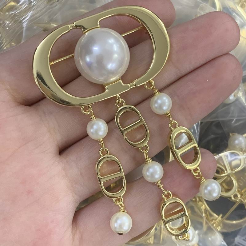 Dior Brooch 05lyr60